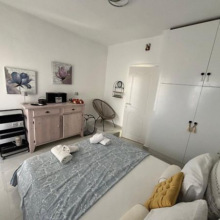 Litsa Villa Nea Iraklitsa Eksteriør bilde